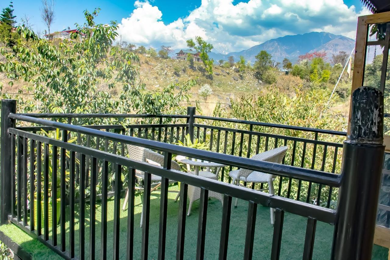 Prakriti Aalay - Riverside Mountain View Boutique Eco Resort 다람샬라 외부 사진