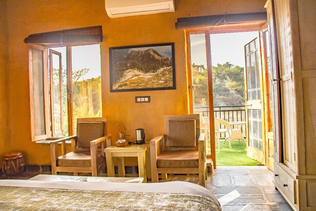 Prakriti Aalay - Riverside Mountain View Boutique Eco Resort 다람샬라 외부 사진