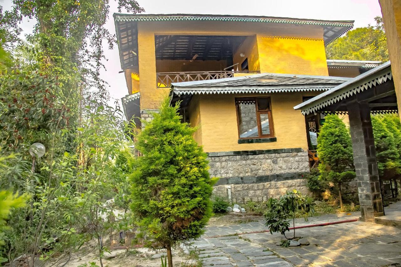 Prakriti Aalay - Riverside Mountain View Boutique Eco Resort 다람샬라 외부 사진