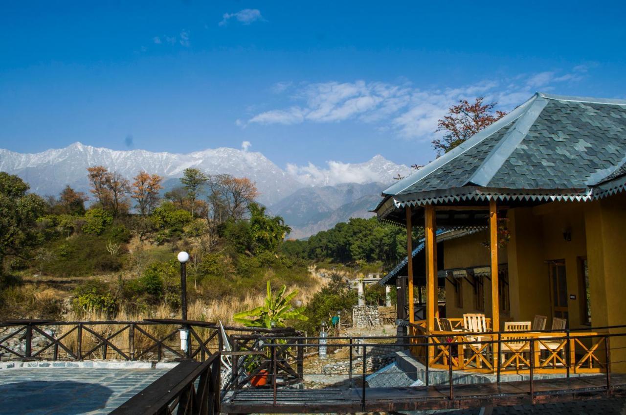 Prakriti Aalay - Riverside Mountain View Boutique Eco Resort 다람샬라 외부 사진